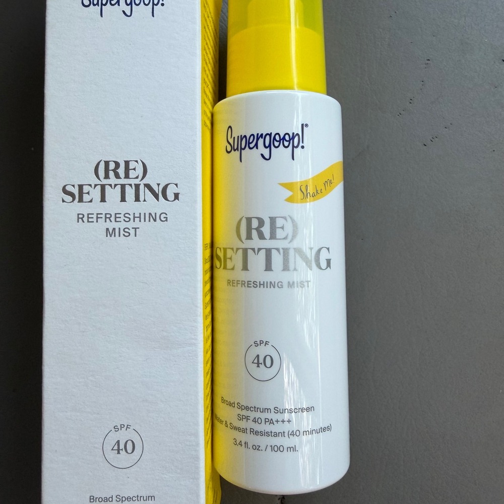 Supergoop (Re)setting Refreshing Mist SPF 40 Sunscreen Makeup Setting Spray 3.4